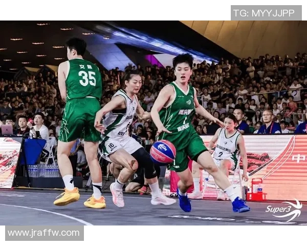 重庆篮球队在篮球意识排行榜中荣登第十名展现出色团队配合与战术执行能力